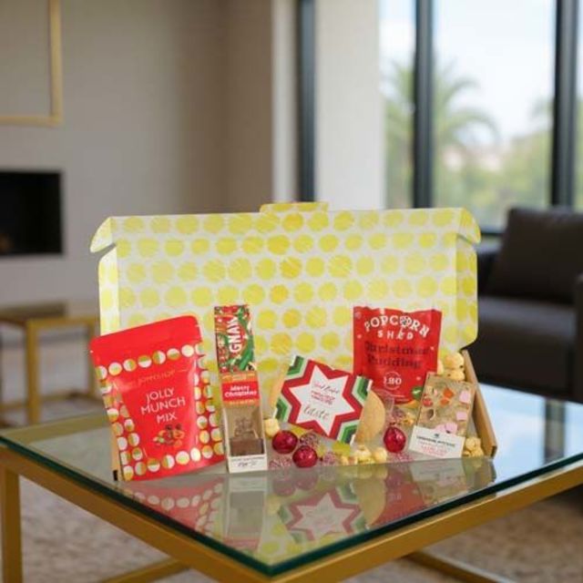 Penny Post Merry Munch Box