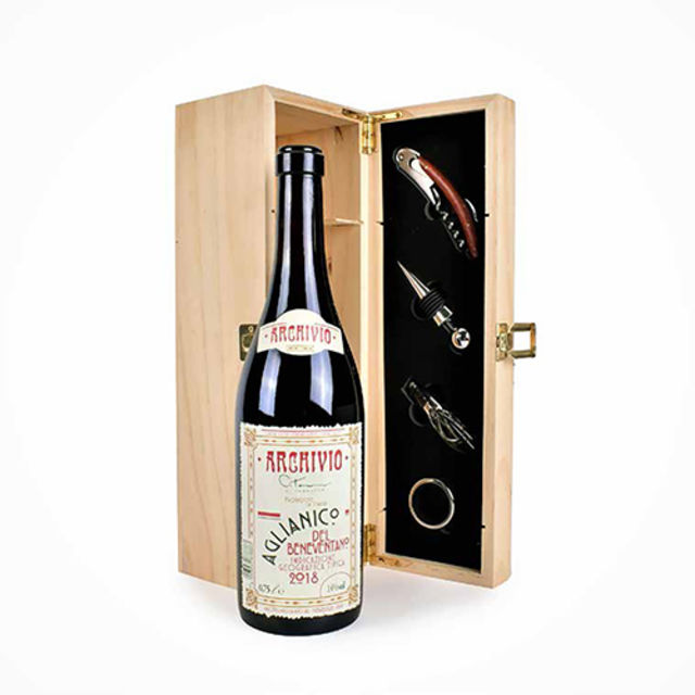 Wine & Accessories Gift Box